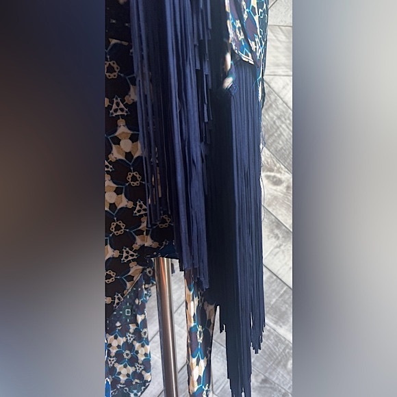 BCBG MAXAZRIA ENID PACIFIC BLUE PATCHWORK ASYMMETRICAL DRESS with FRINGE NWOT - Picture 9 of 11